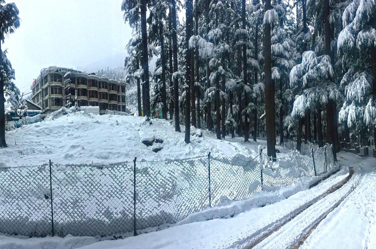 Hotel Mountain Top Manāli Exterior foto